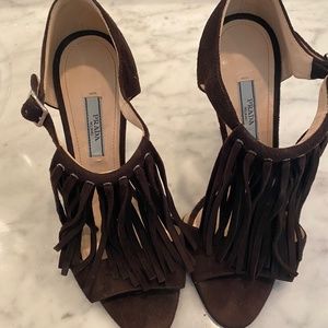 Prada fringe brown suede pump